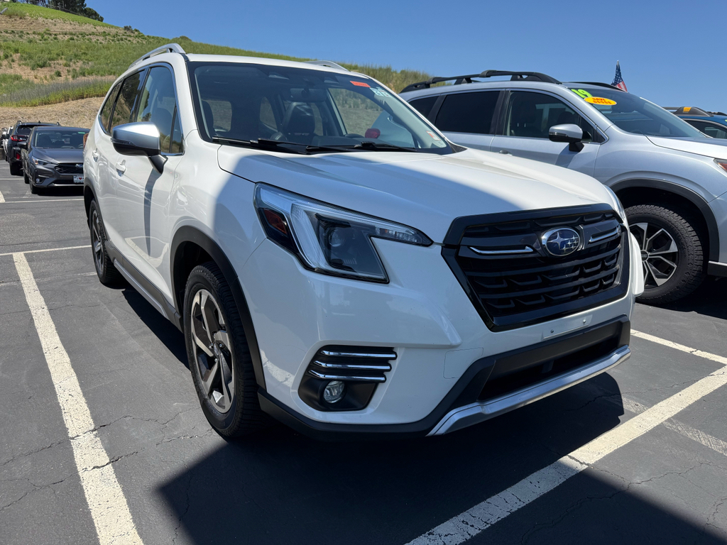 2022 Subaru Forester photo 4