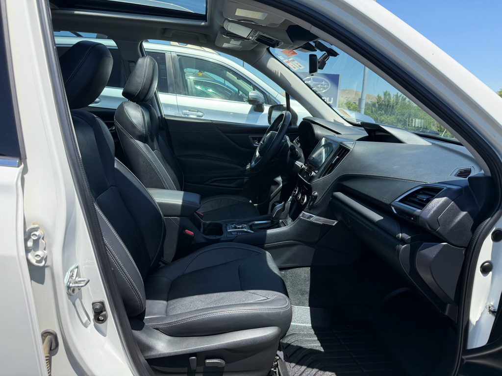 2022 Subaru Forester photo 7