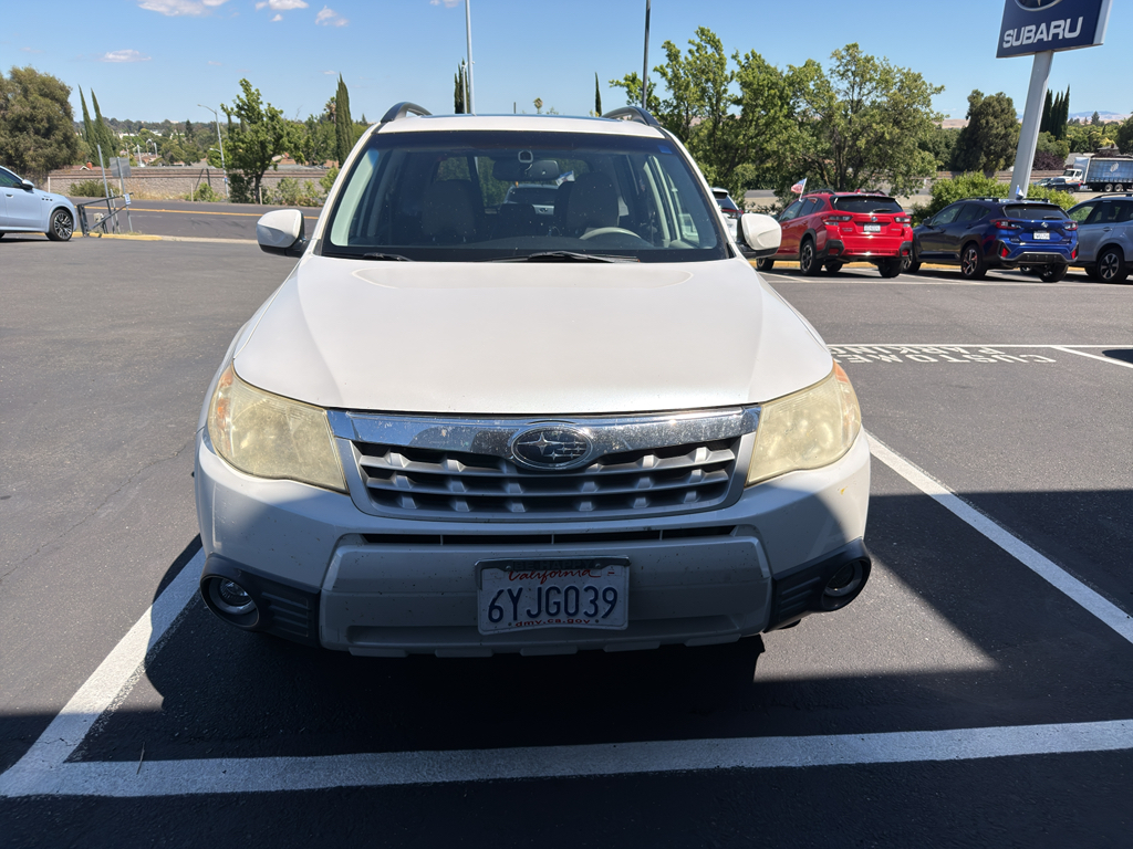 2013 Subaru Forester photo 4