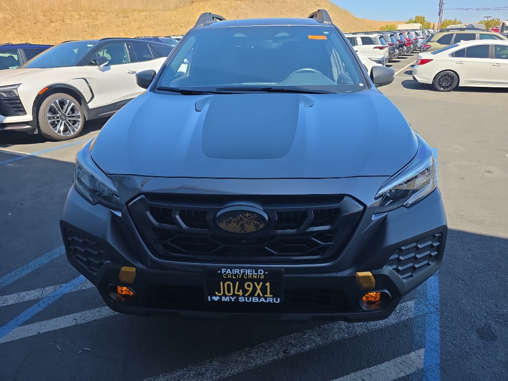 2025 Subaru Outback photo 2