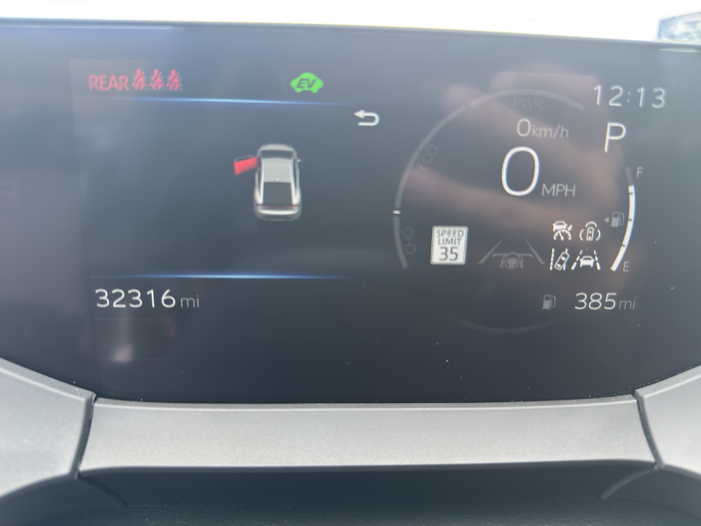 2024 Toyota Prius photo 7