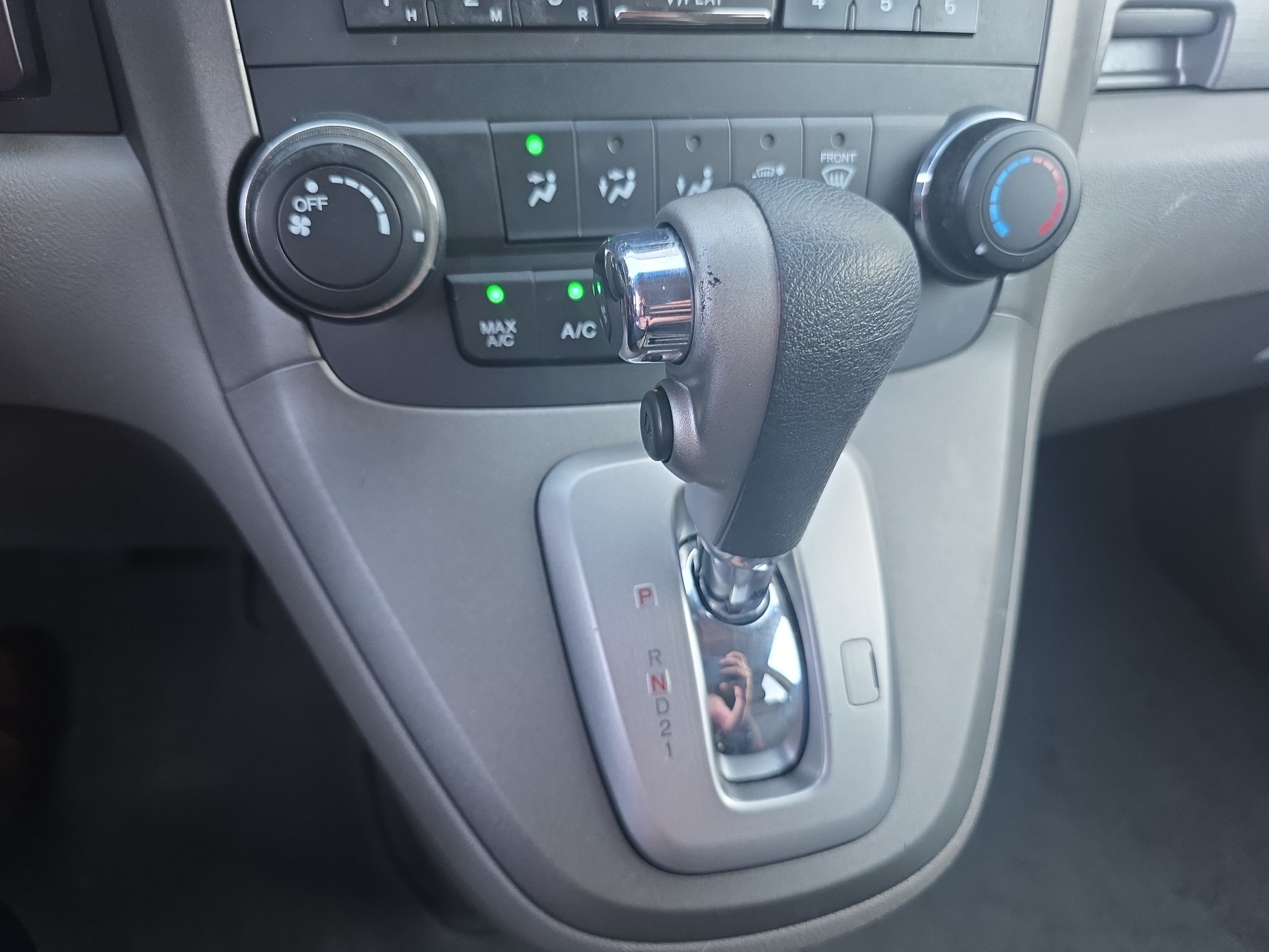 2010 Honda CR-V photo 7