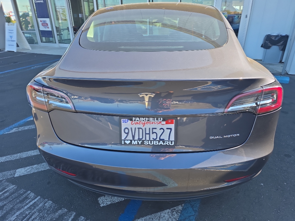 2021 Tesla Model 3 photo 4