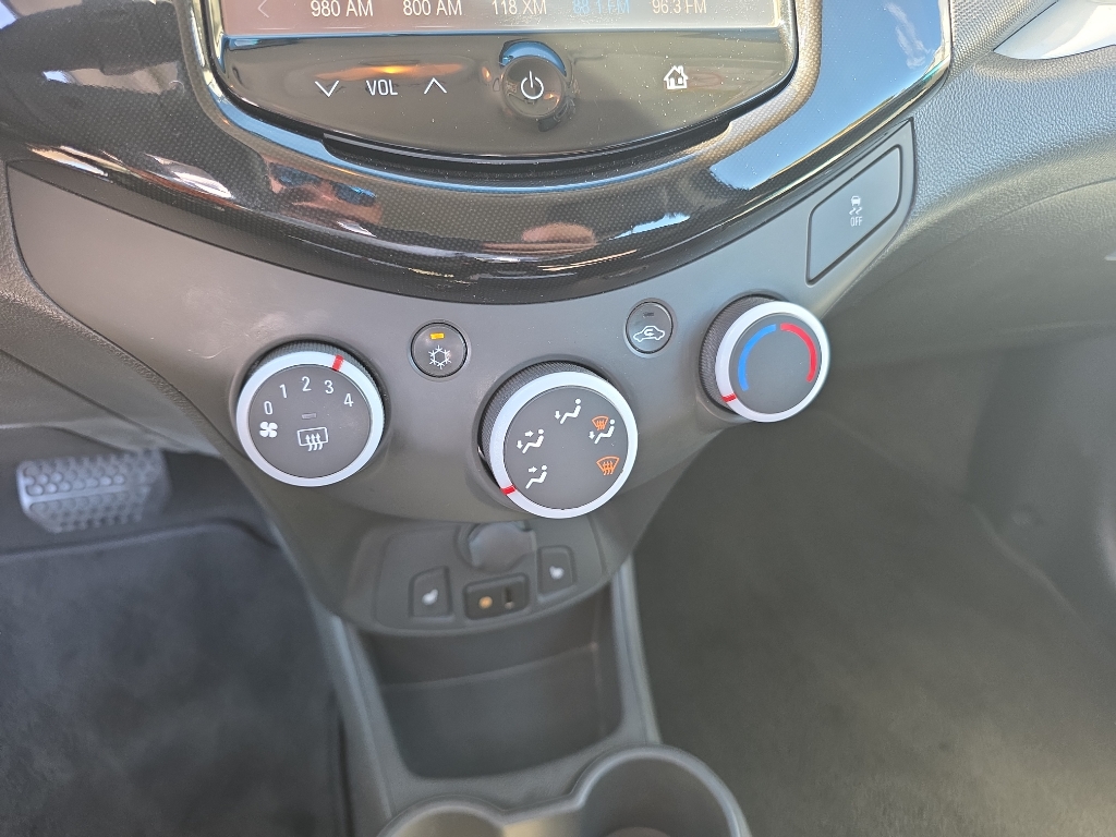 2015 Chevrolet Spark photo 7