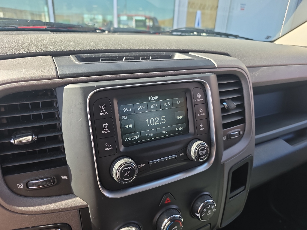 2016 Ram 1500 photo 7