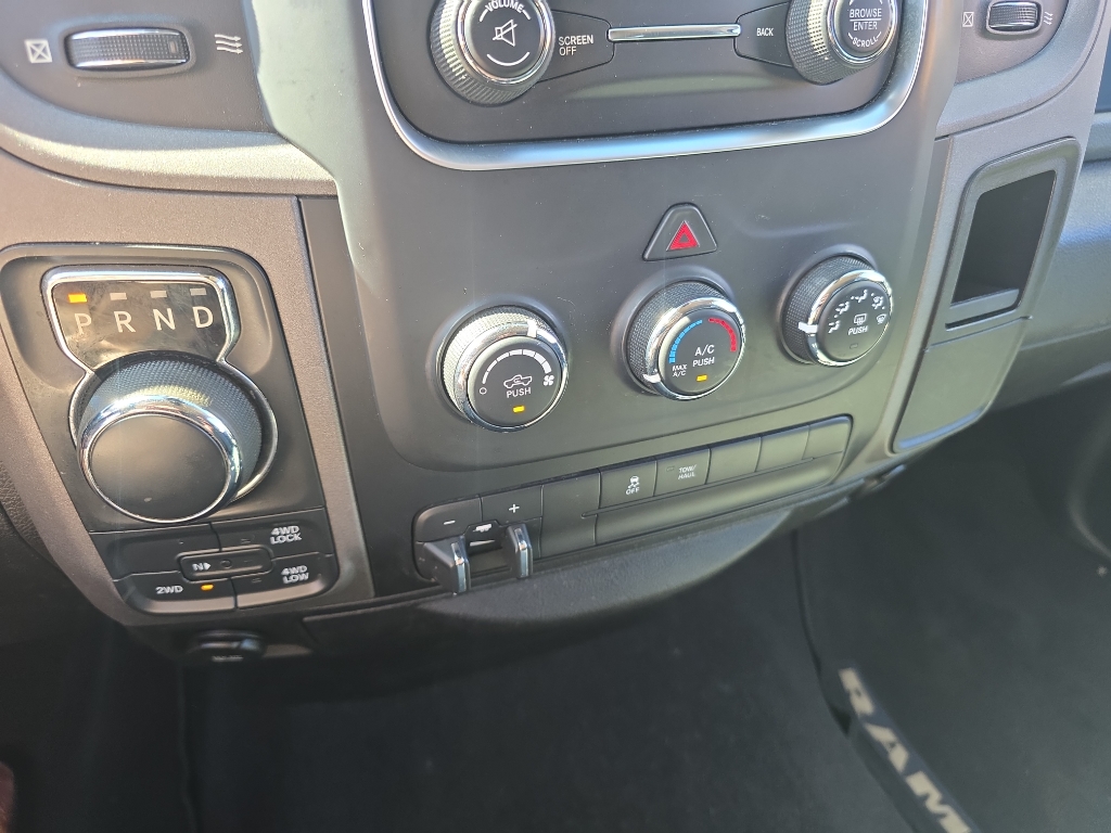 2016 Ram 1500 photo 8