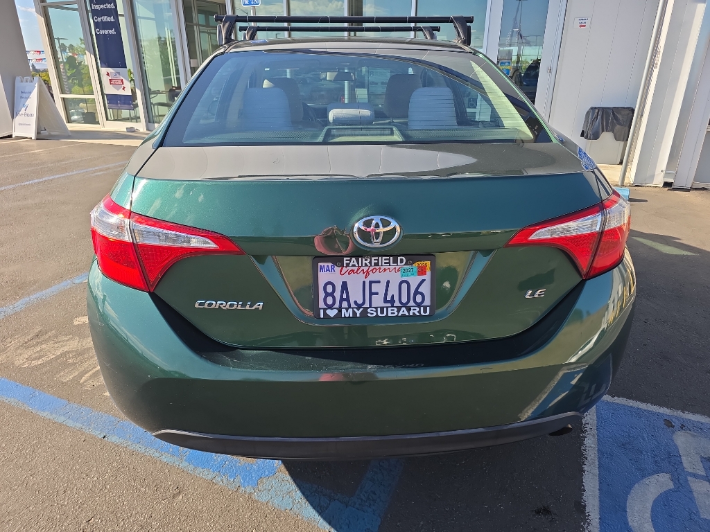 2015 Toyota Corolla photo 4