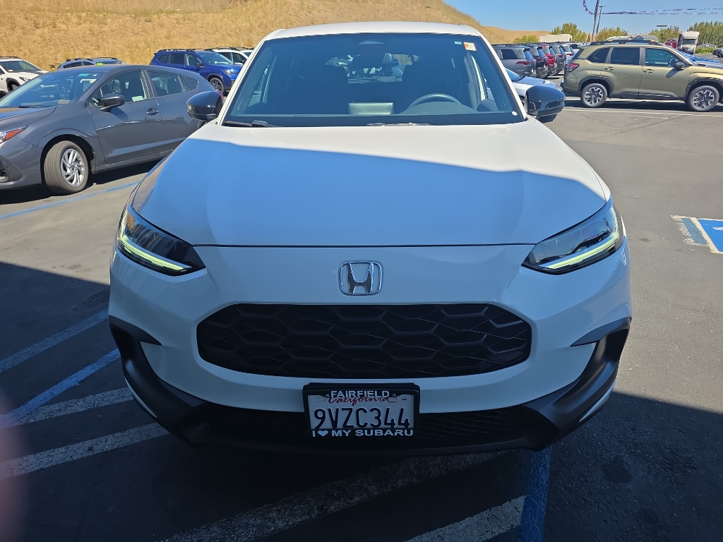 2024 Honda HR-V photo 2