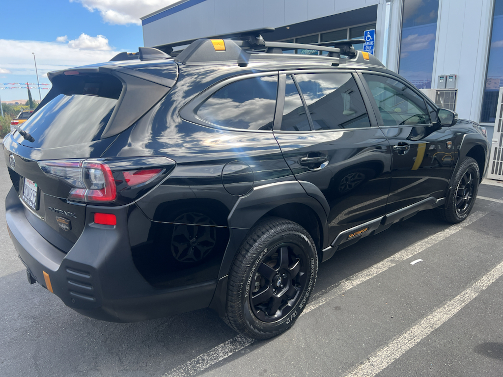 2024 Subaru Outback photo 2