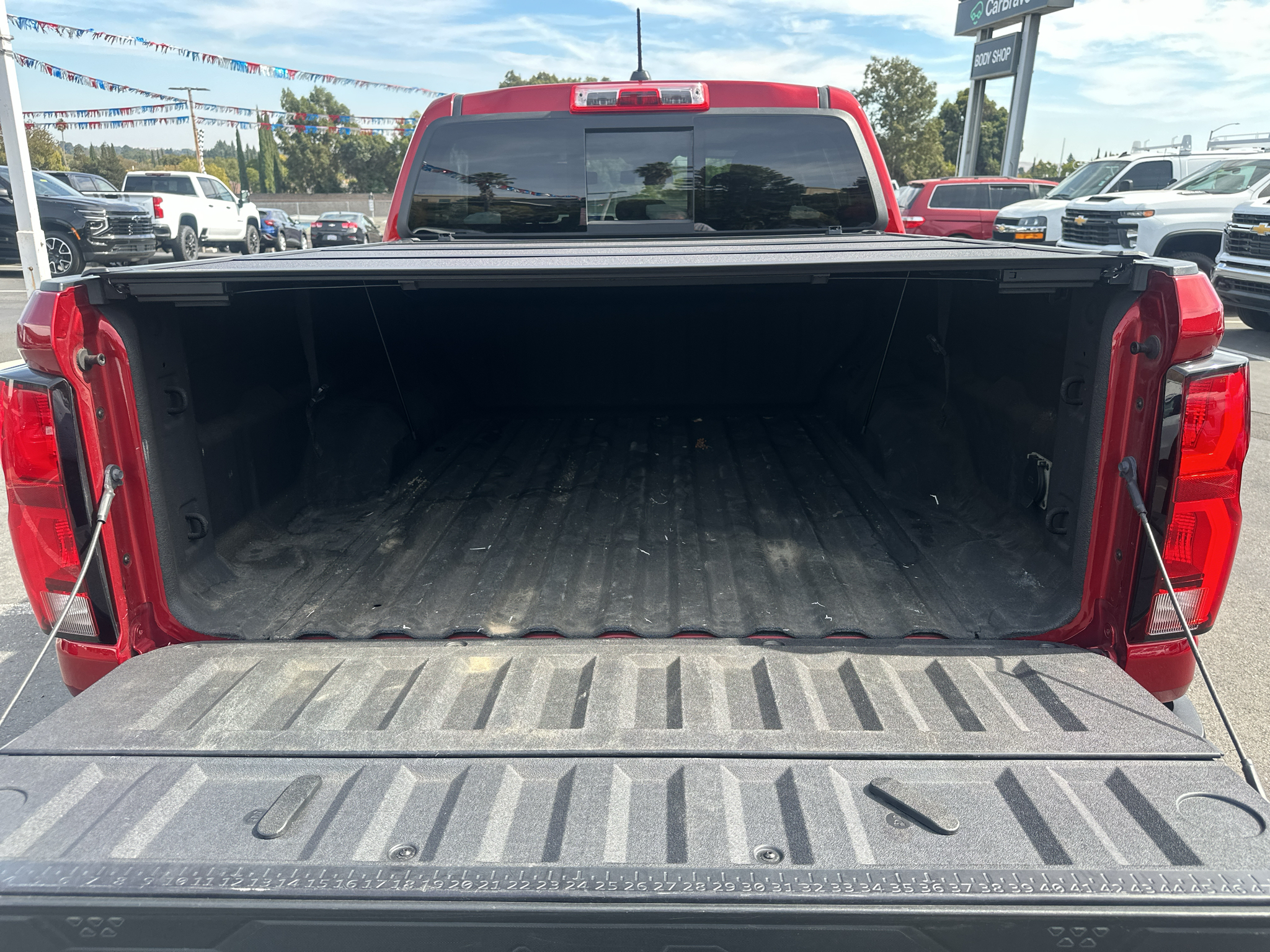 2023 Chevrolet Colorado photo 4
