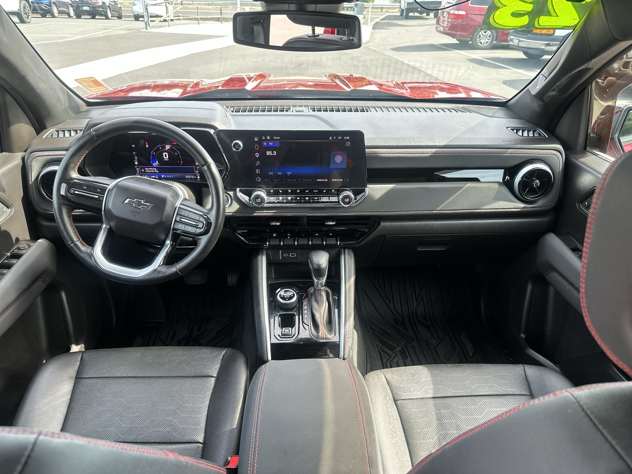 2023 Chevrolet Colorado photo 11