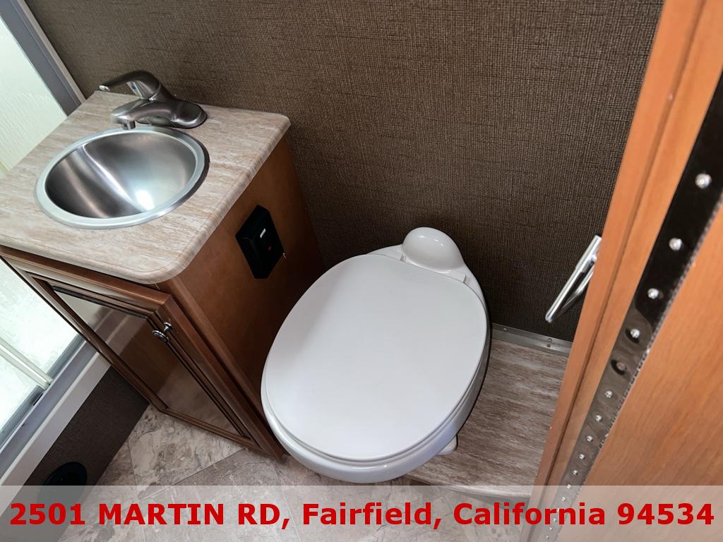 2015 Mercedes-Benz Sprinter 3500 photo 29