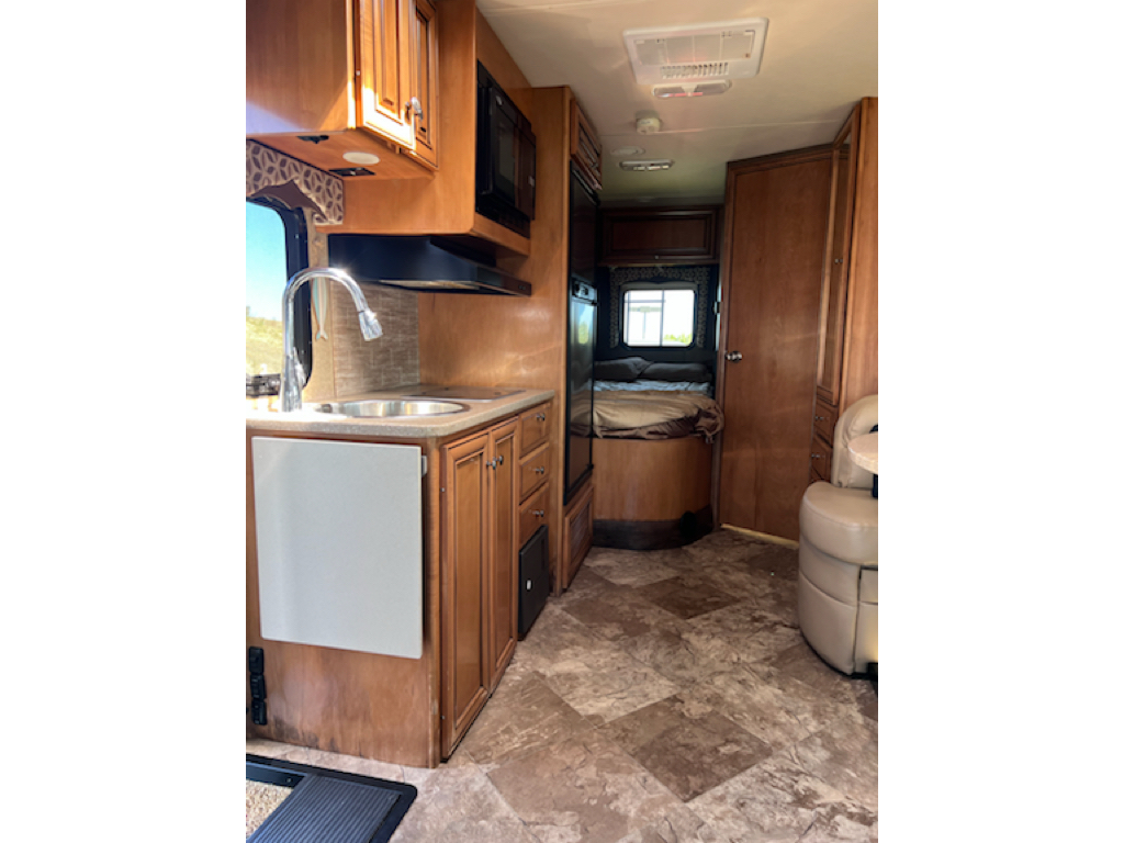 2015 Mercedes-Benz Sprinter 3500 photo 4