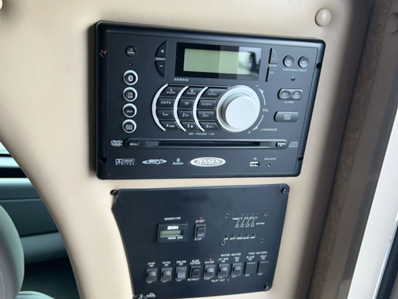 2015 Mercedes-Benz Sprinter 3500 photo 19