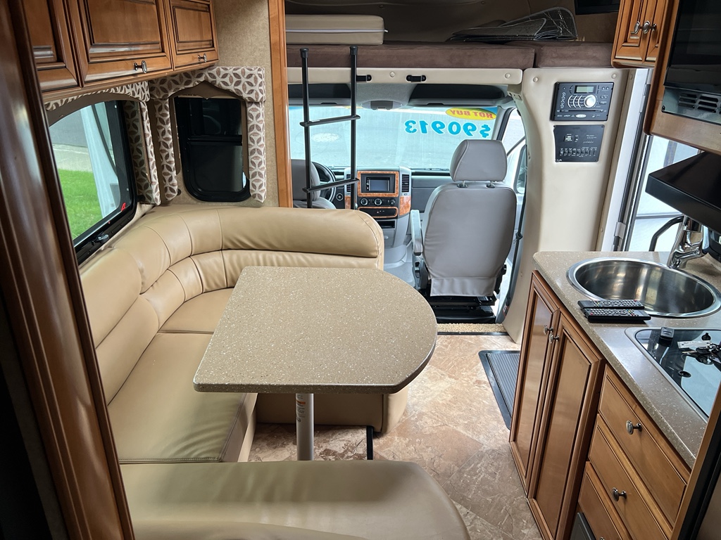 2015 Mercedes-Benz Sprinter 3500 photo 34