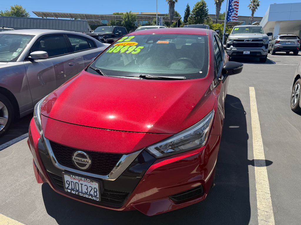 2022 Nissan Versa photo 4
