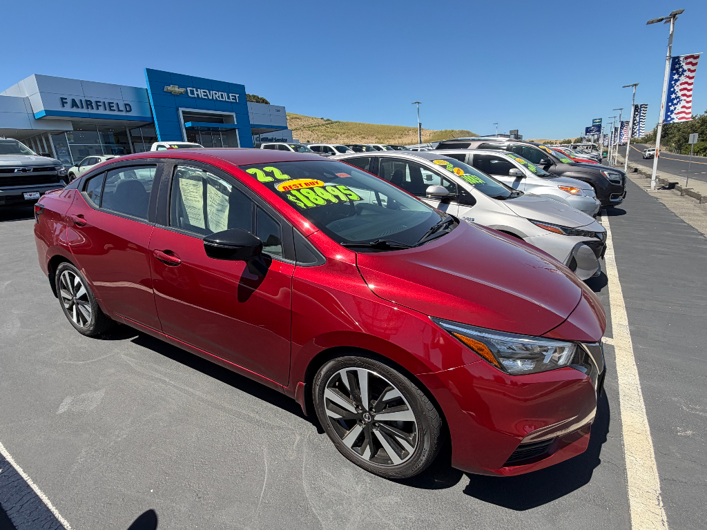 2022 Nissan Versa photo 6