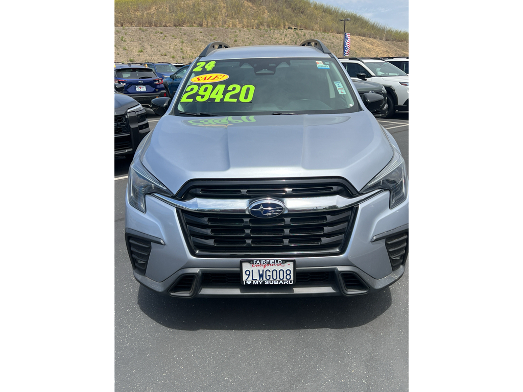 2024 Subaru Ascent photo 2