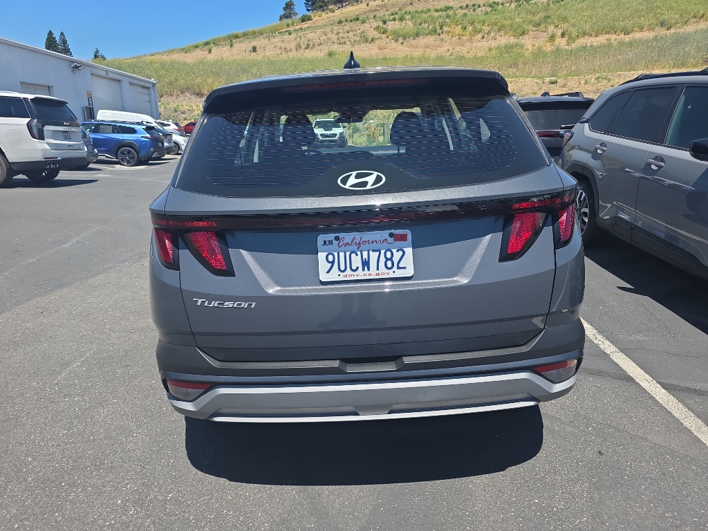 2025 Hyundai Tucson photo 4