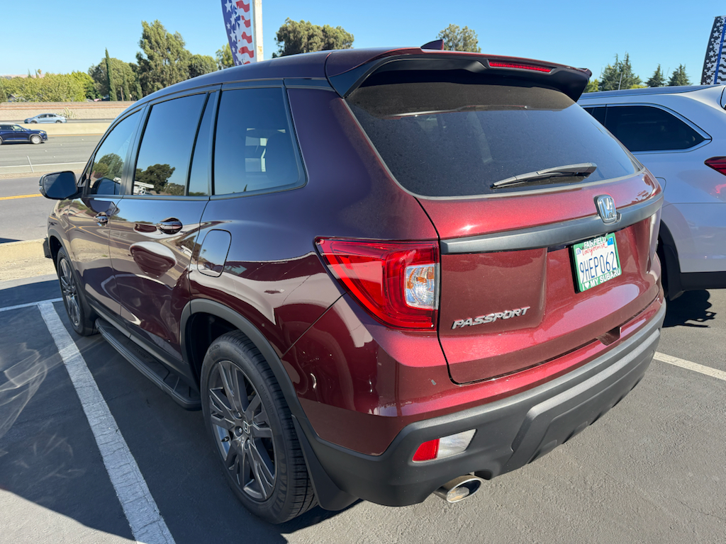 2021 Honda Passport photo 9