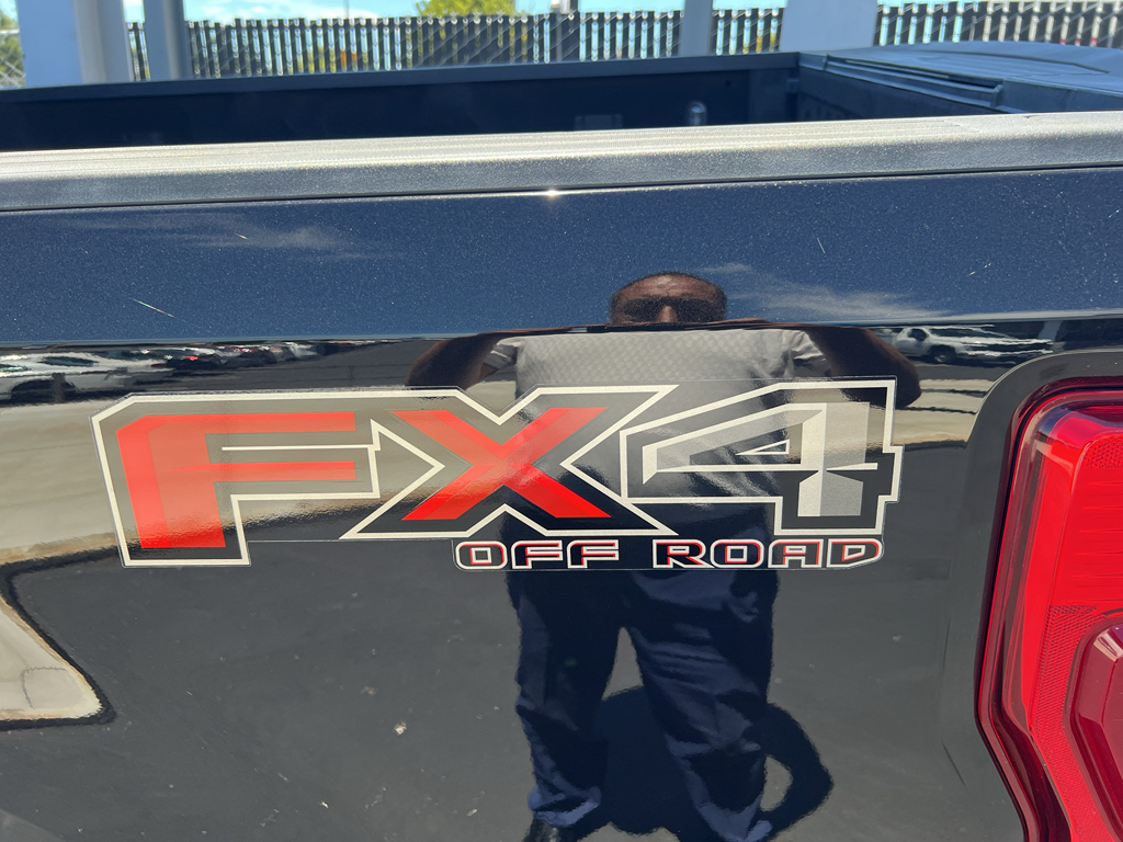 2020 Ford F-350 photo 14