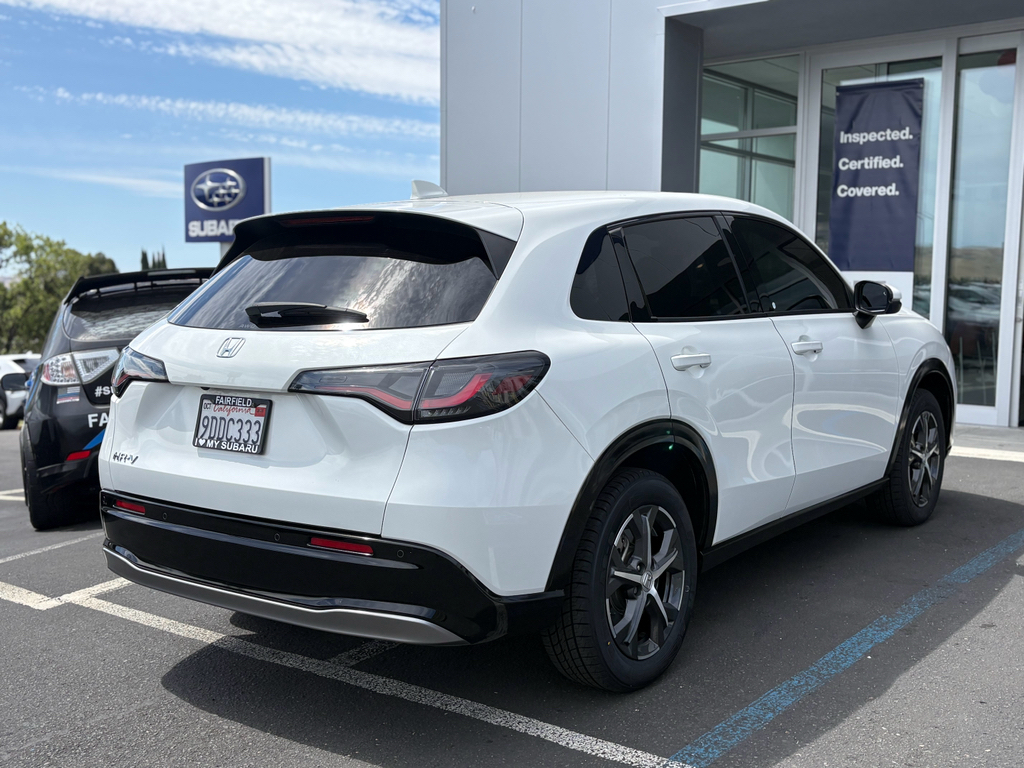 2023 Honda HR-V photo 2