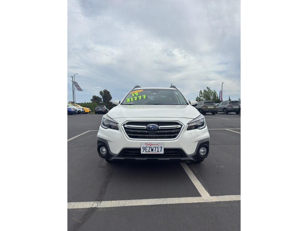 2019 Subaru Outback photo 1