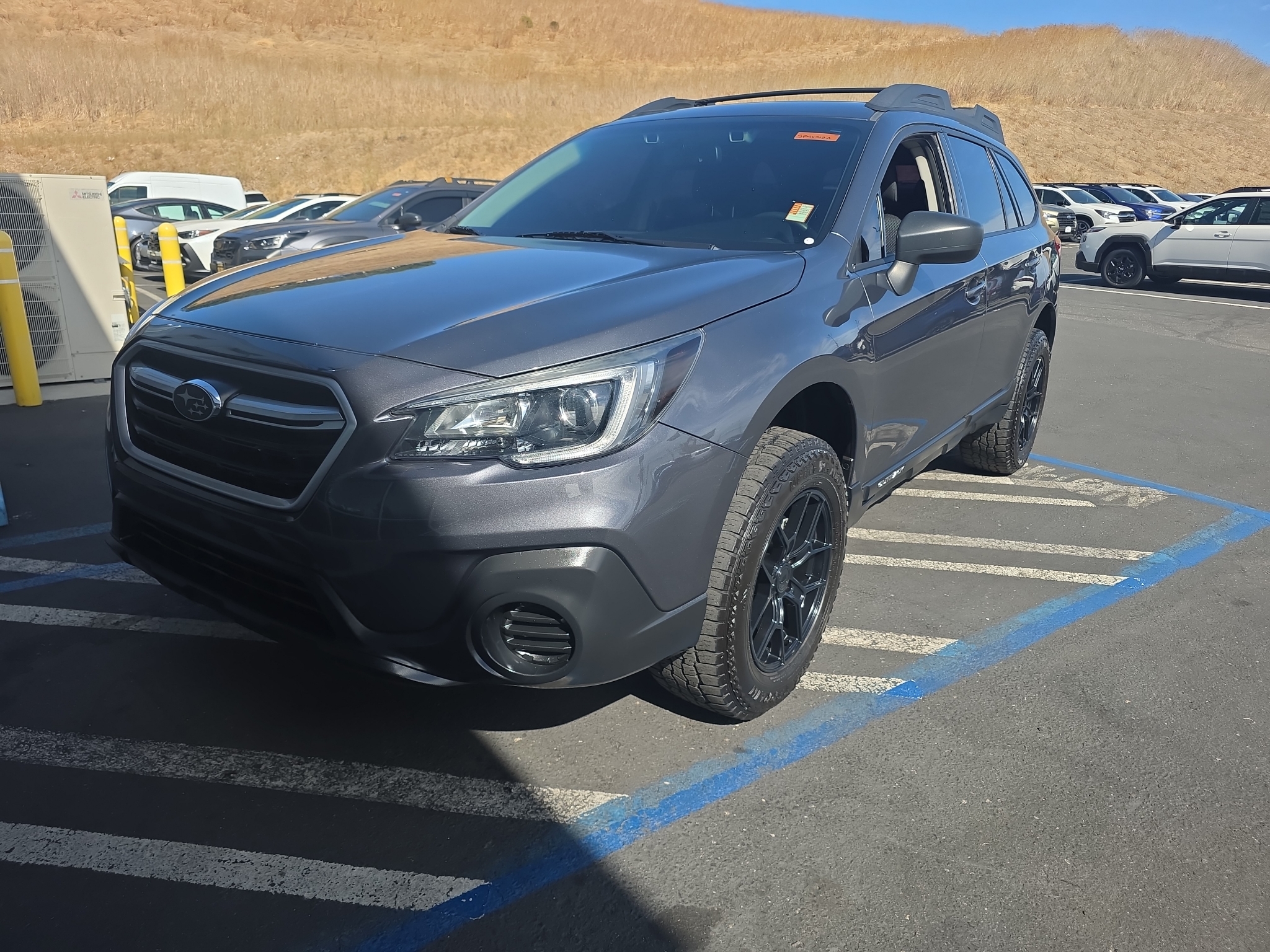 2019 Subaru Outback photo 1