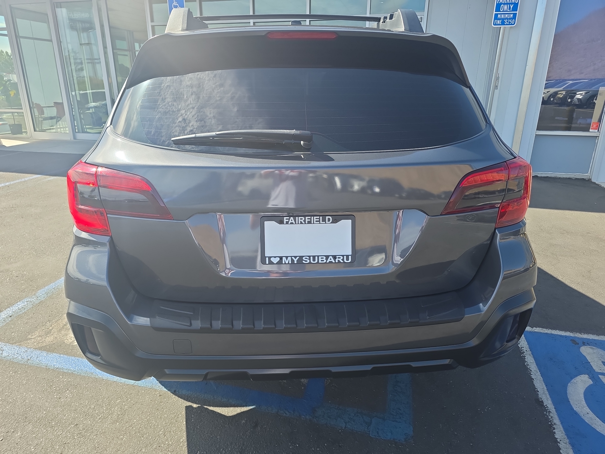 2019 Subaru Outback photo 4