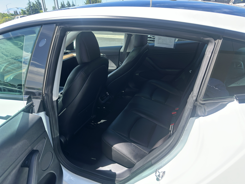 2023 Tesla Model 3 photo 6