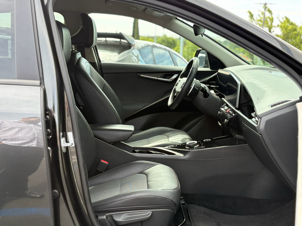 2020 Kia Niro EV photo 4
