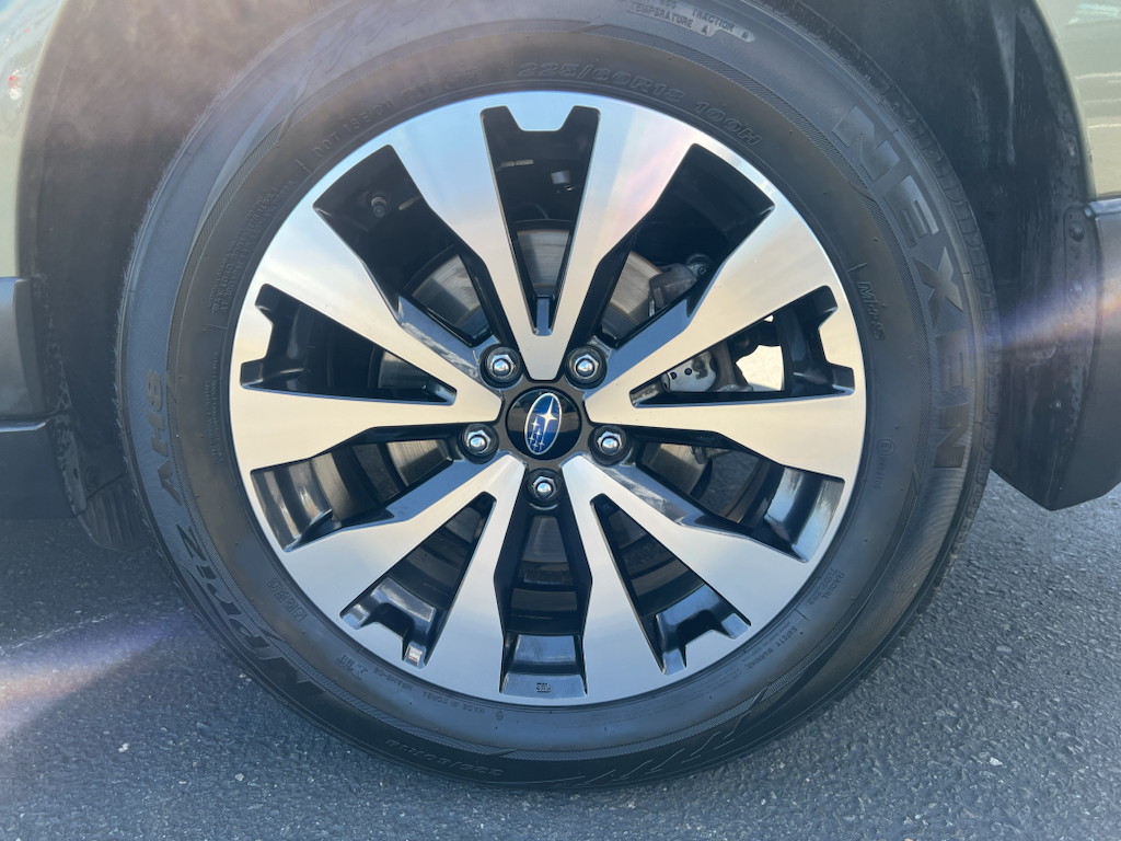 2017 Subaru Outback photo 5