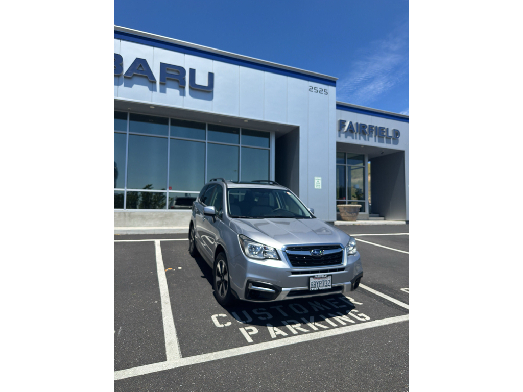 2018 Subaru Forester photo 2