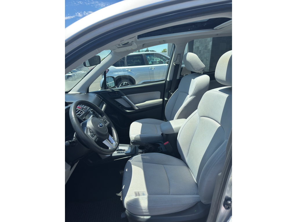 2018 Subaru Forester photo 9