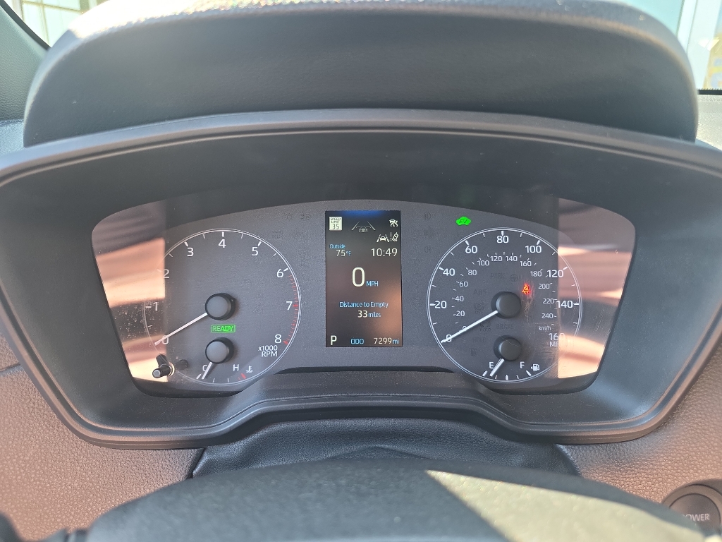 2024 Toyota Corolla Cross Hybrid photo 5