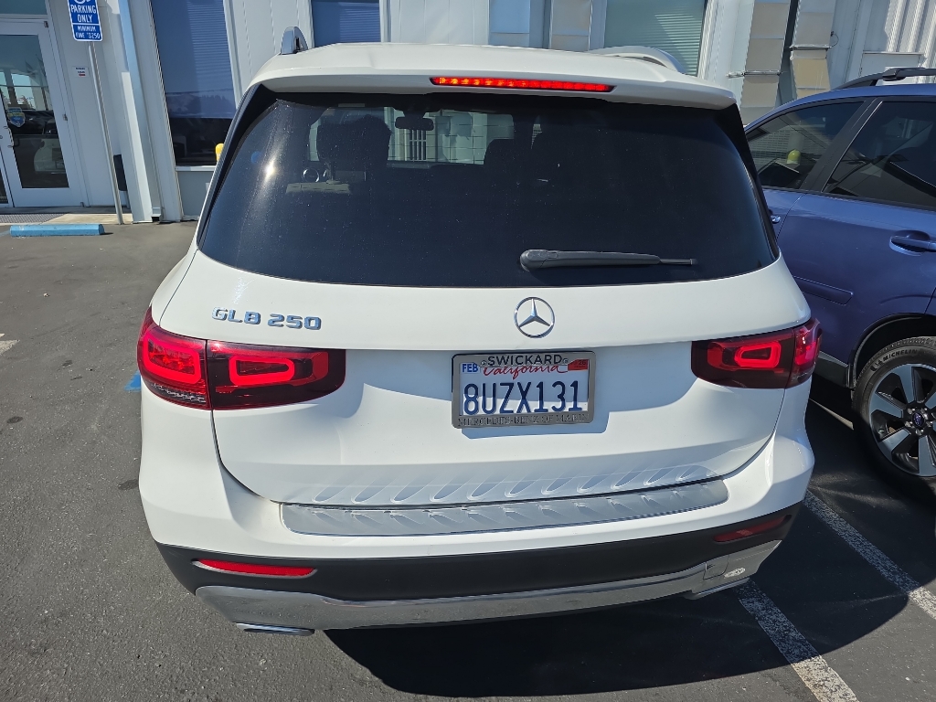 2021 Mercedes-Benz GLB photo 4