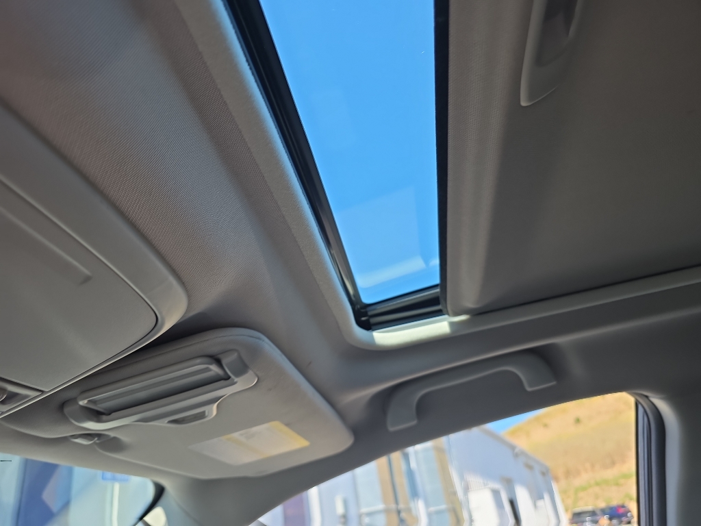 2023 Subaru Forester photo 8