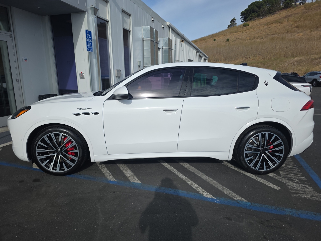 2023 Maserati Grecale photo 3