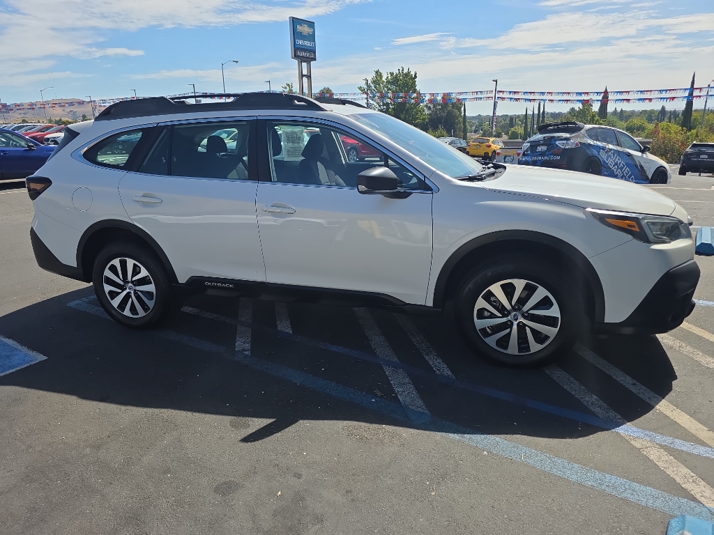 2021 Subaru Outback photo 3