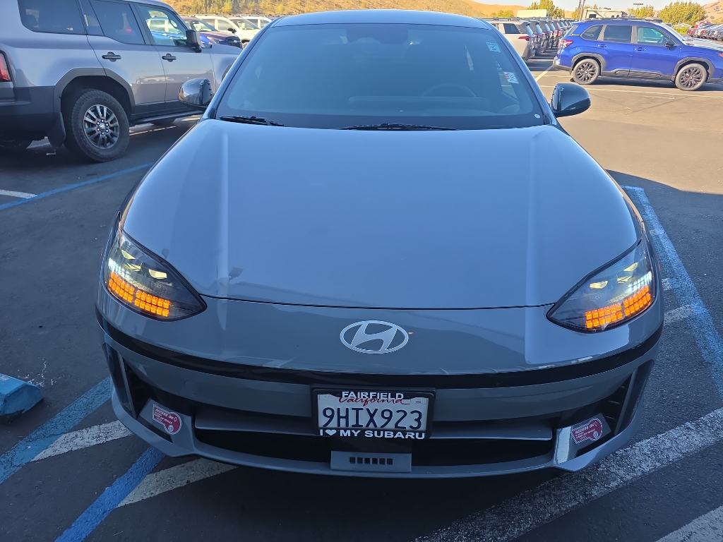 2023 Hyundai IONIQ 6 photo 2
