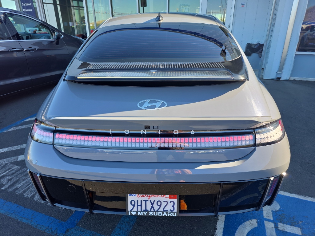 2023 Hyundai IONIQ 6 photo 5