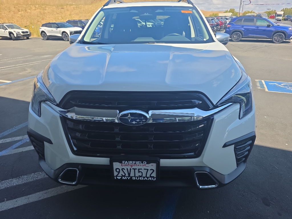 2023 Subaru Ascent photo 2