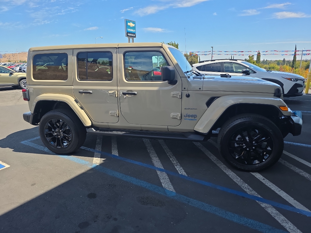 2022 Jeep Wrangler 4xe photo 3