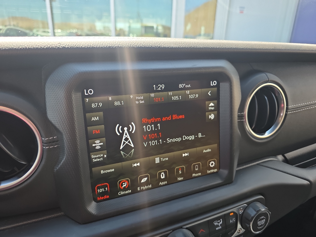 2022 Jeep Wrangler 4xe photo 6