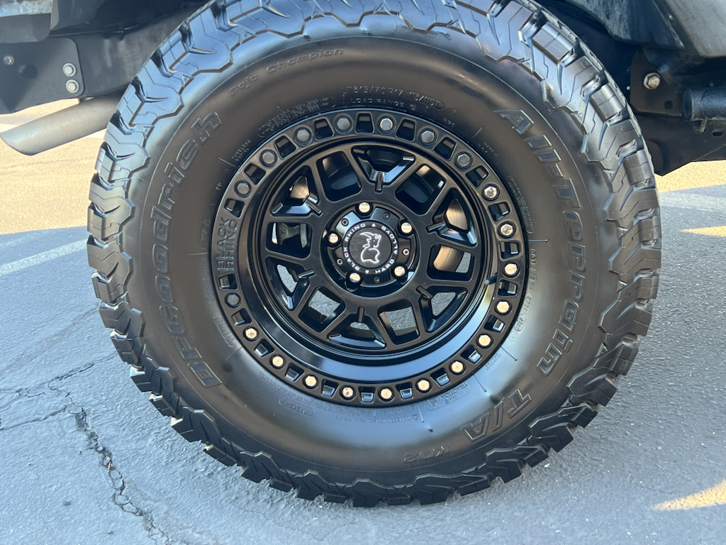 2017 Jeep Wrangler photo 5