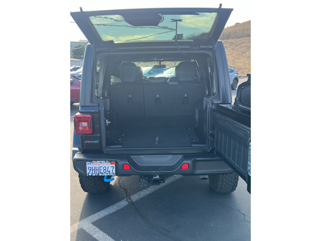 2023 Jeep Wrangler 4xe photo 4
