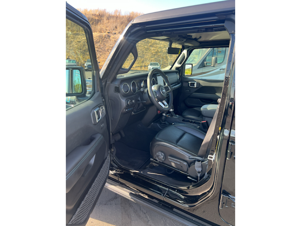 2023 Jeep Wrangler 4xe photo 8
