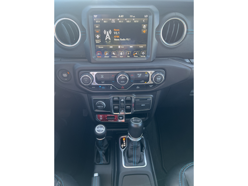 2023 Jeep Wrangler 4xe photo 10