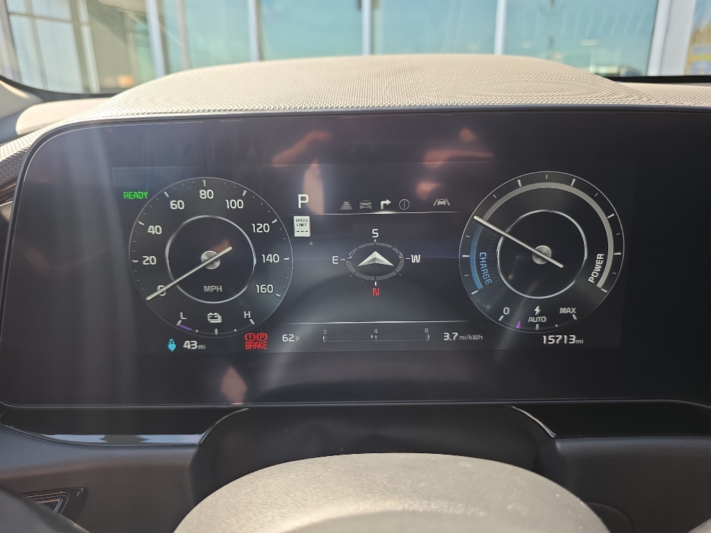2023 Kia Niro EV photo 4