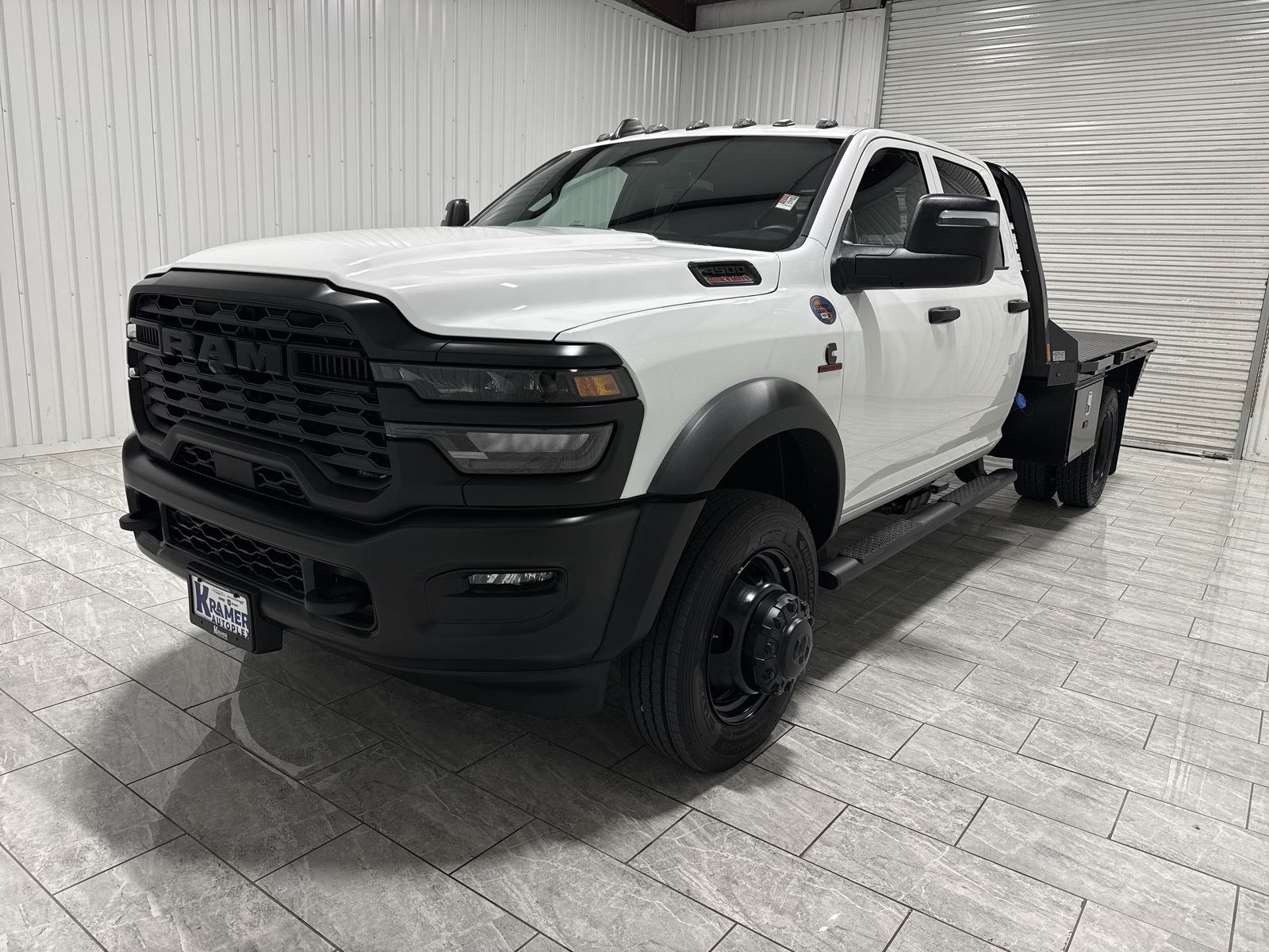 Bright White Clearcoat 2026 RAM 4500 Chassis Pickup Truck 8-Speed Automatic